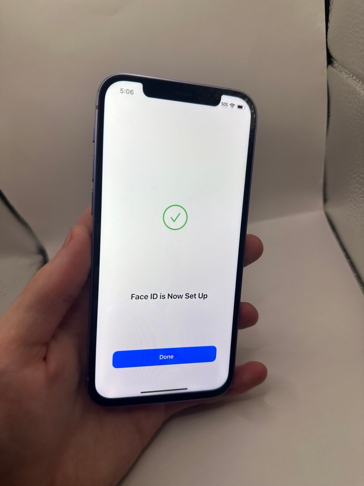 iPhone 12 64 GB in Purple for Unlocked 7J63