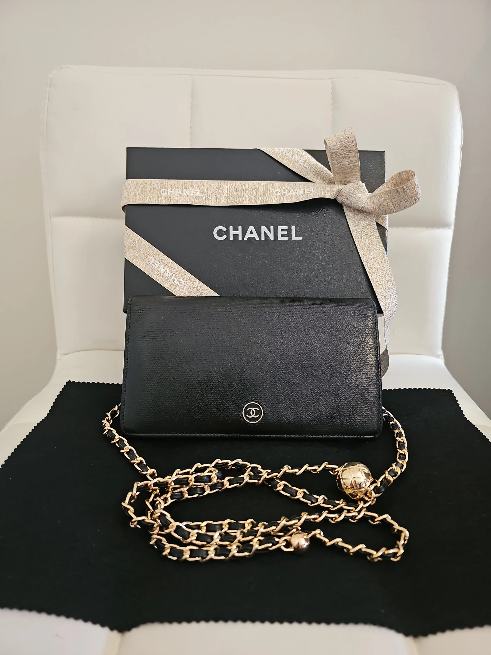 CHANEL Black Leather Wallet