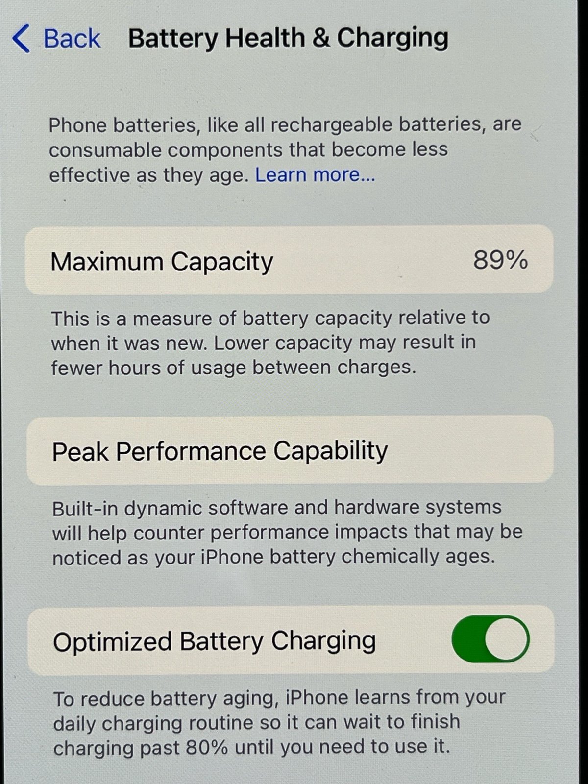 Like New Apple iPhone 13 Mini 256GB Unlocked 5G Cell Phone with Apple Case 2W39