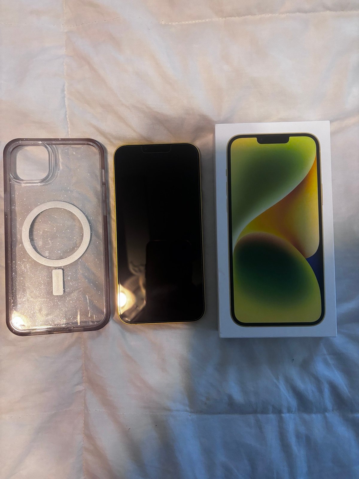 Apple iPhone 14 Plus 128 GB in Yellow for Unlocked 2J59