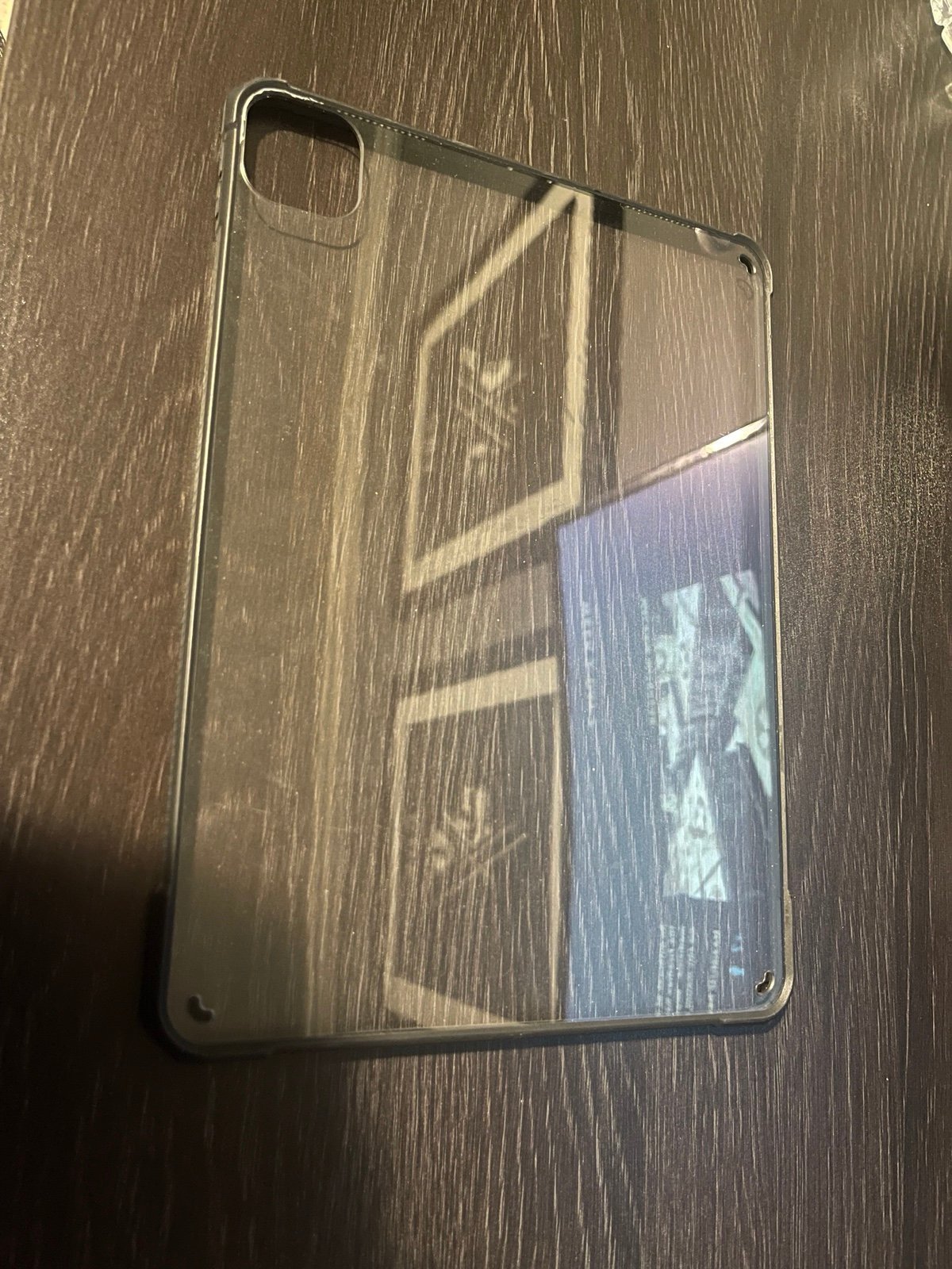 iPad Pro 11 inch 256GB with Magic Keyboard 6A29