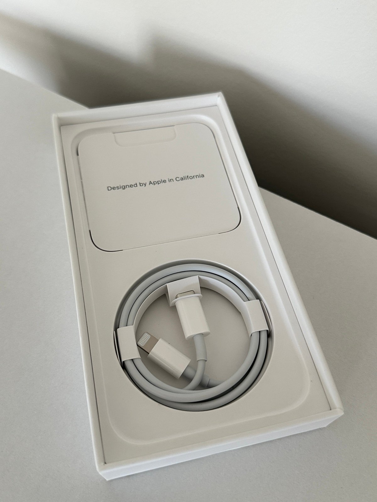 Apple iPhone 14 128 GB in Yellow for T-Mobile 2X39