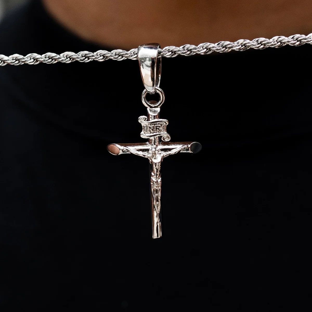 Crucifix Pendant in White Gold