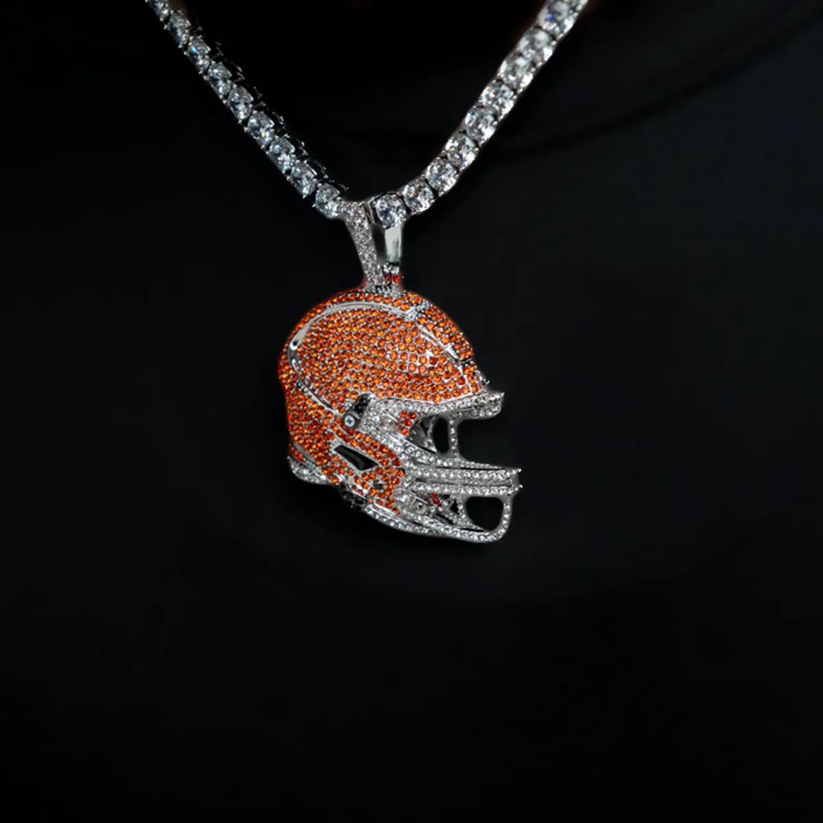 2025 Cleveland Browns Team Helmet Pendant - White Gold