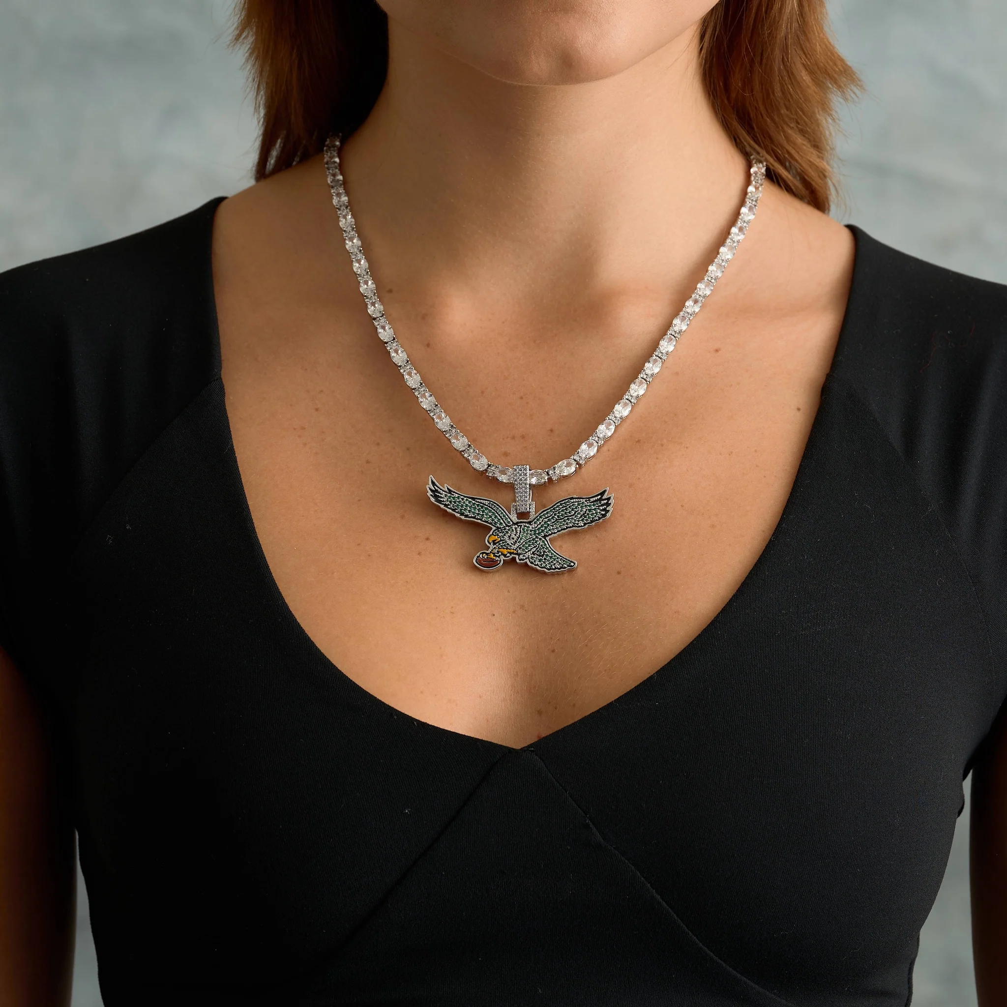 Philadelphia Eagles Official NFL Vintage Logo Pendant in White Gold