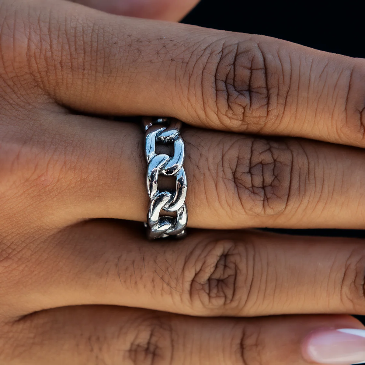 Cuban Band Ring in Matte Black