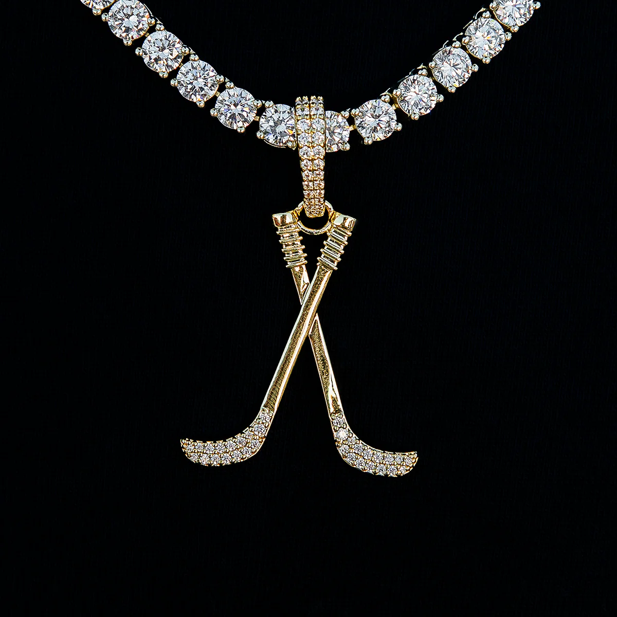 Iced Hockey Sticks Pendant in Yellow Gold