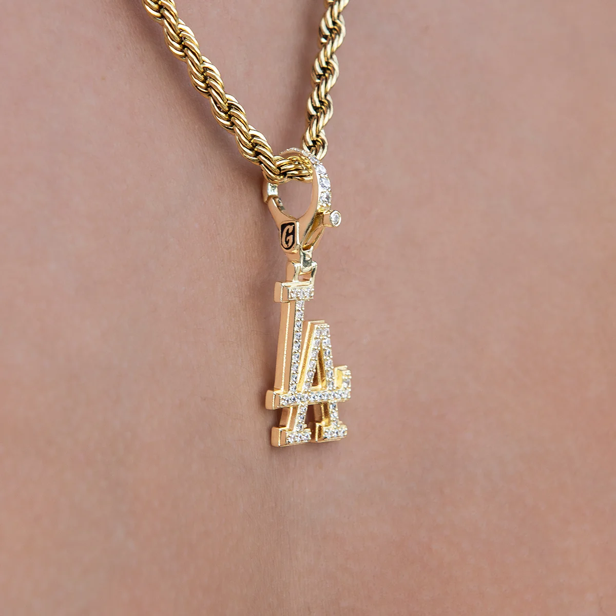 Los Angeles Dodgers Official MLB Micro Logo Clip On Charm Pendant in Yellow Gold