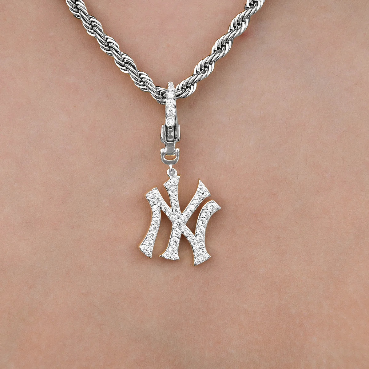 New York Yankees Official MLB Micro Logo Clip On Charm Pendant in White Gold