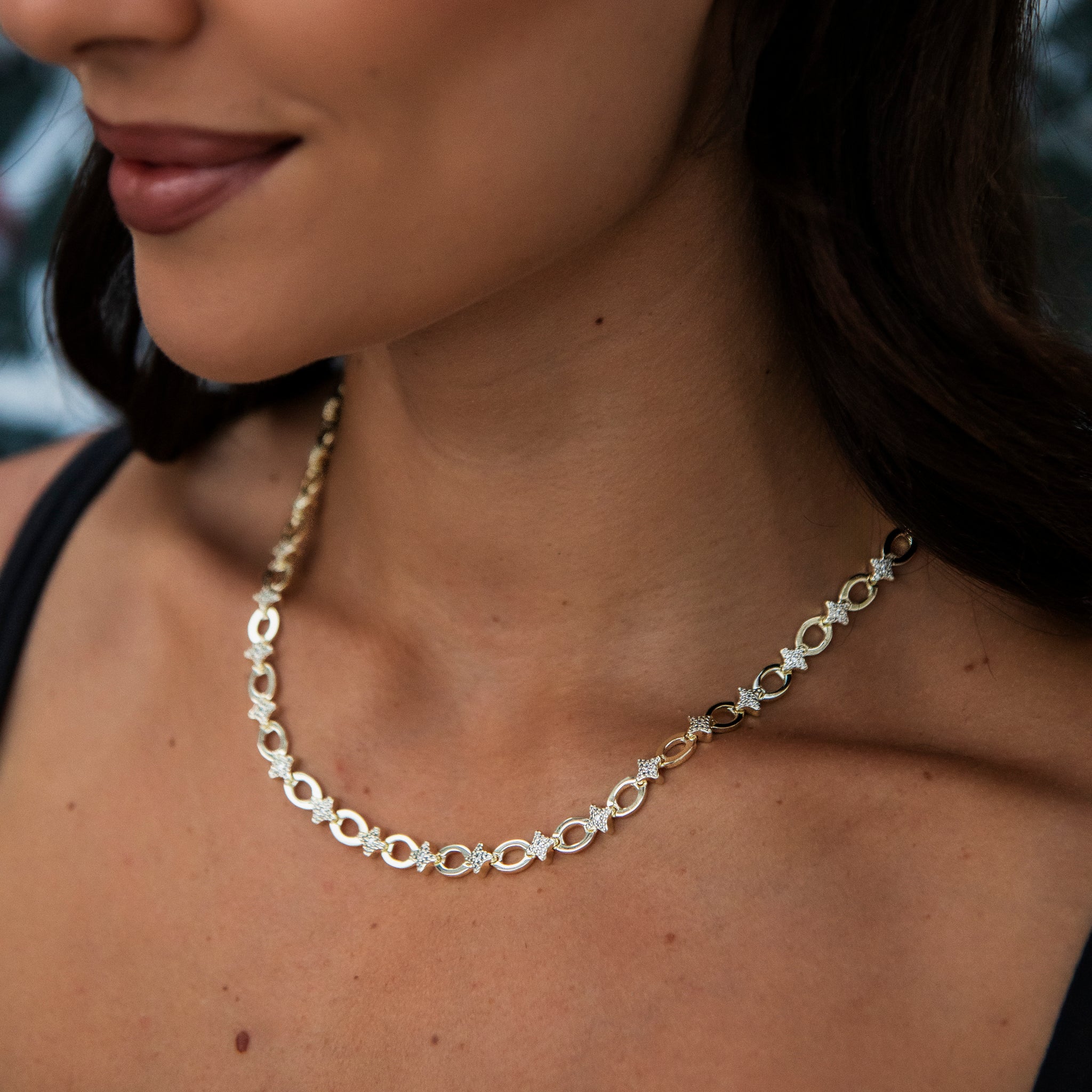 Iced Star Cable Link Necklace in Yellow Gold