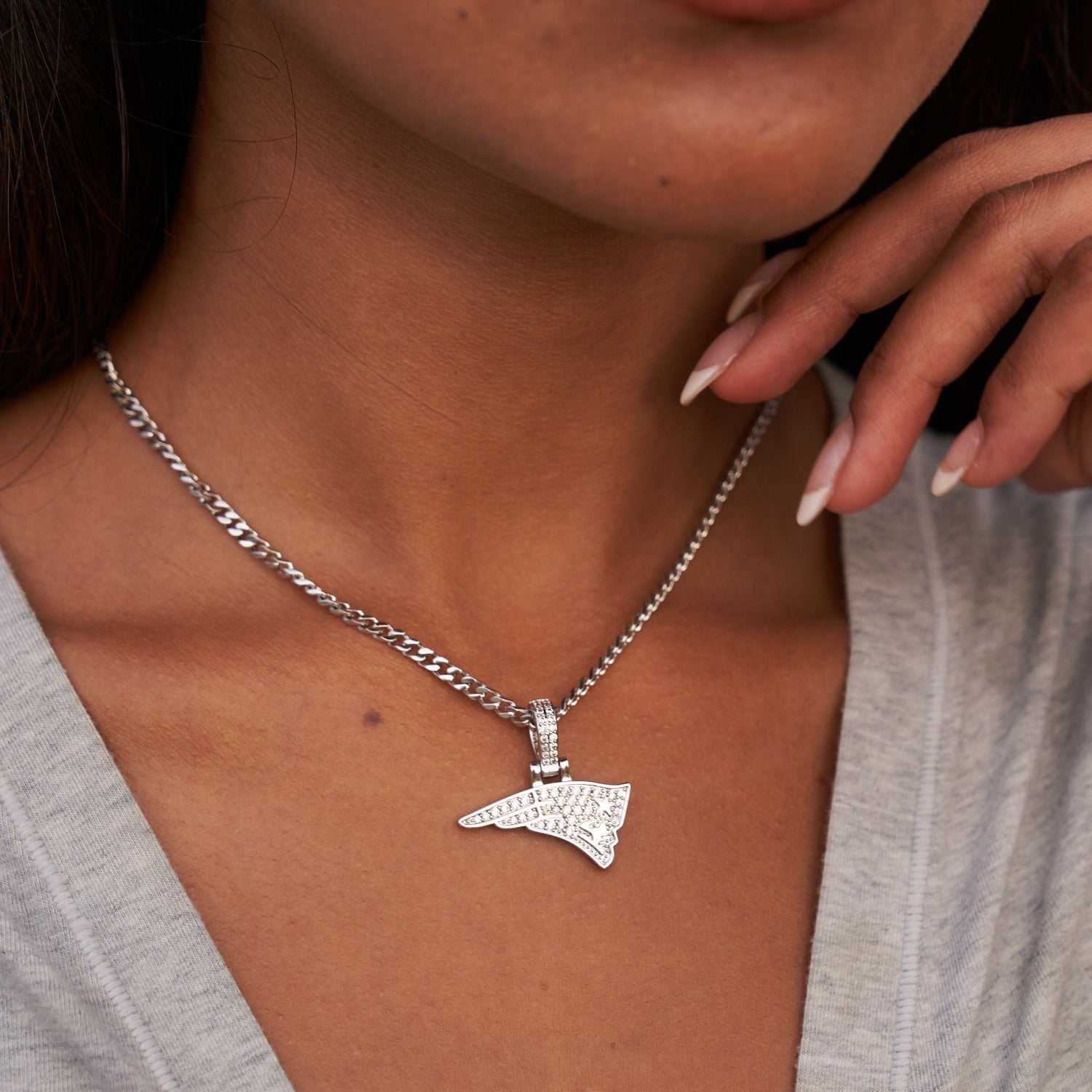 New England Patriots Official NFL Micro Logo Pendant - White Gold