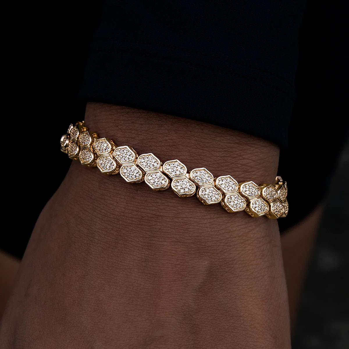 Diamond Pave Flat Snake Link Bracelet in Yellow Gold-4mm