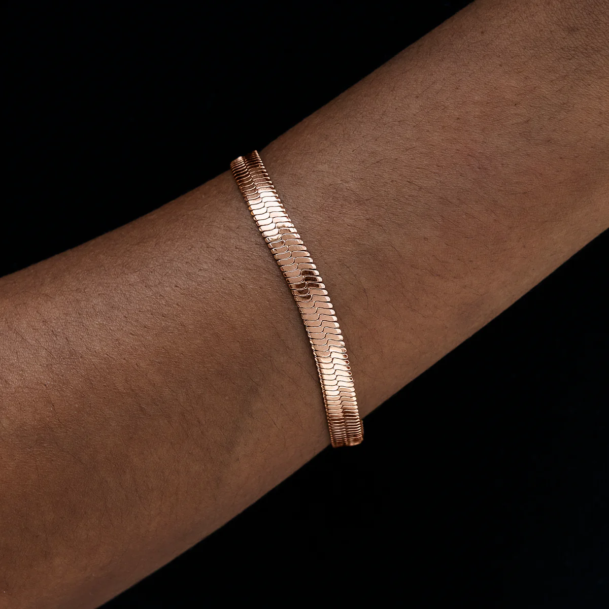 Herringbone Bracelet in Rose Gold - 6mm