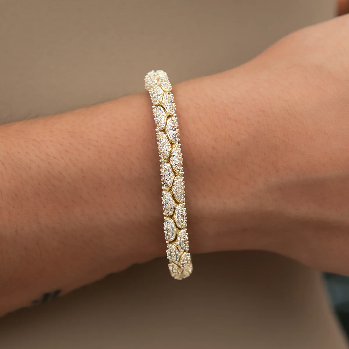 Diamond Pave Snake Link Bracelet in Yellow Gold-6mm