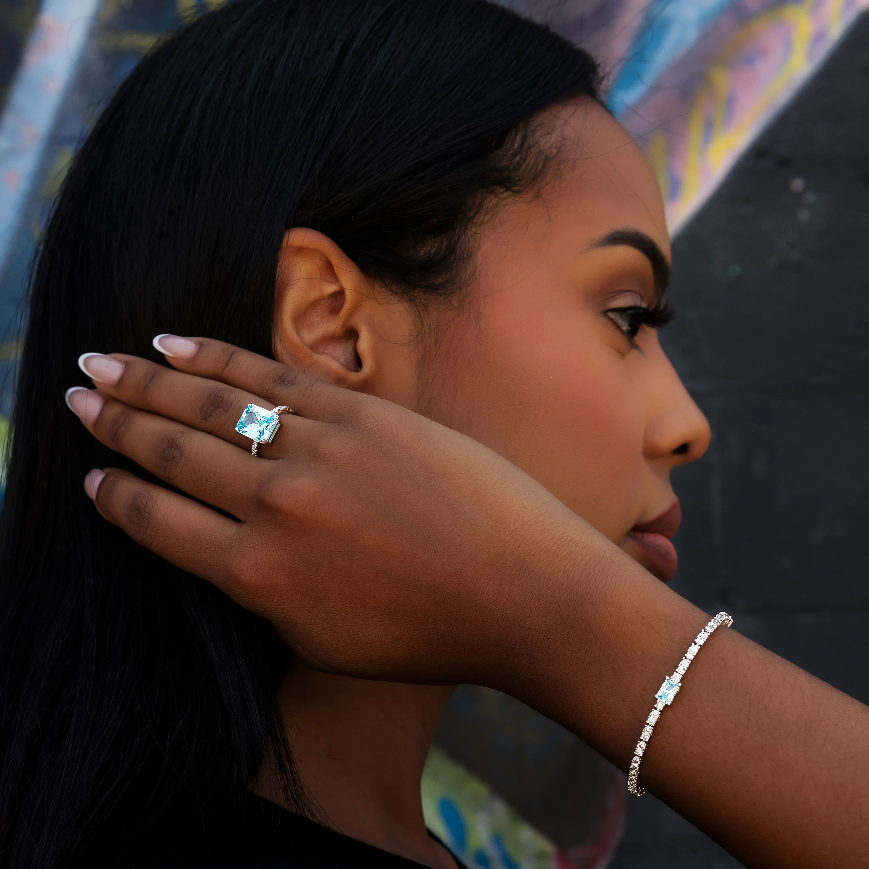 Blue Cocktail Ring in White Gold Vermeil