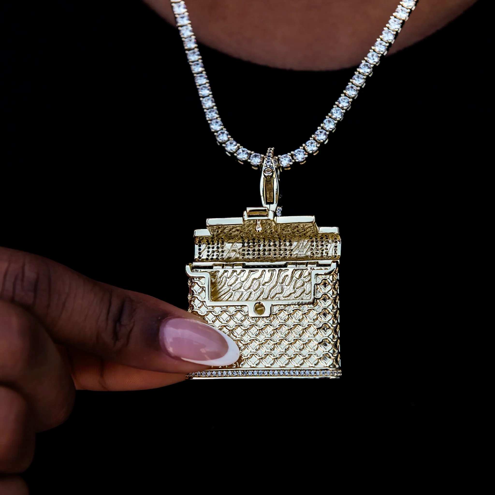 Iced Purse Clip On Pendant in Yellow Gold