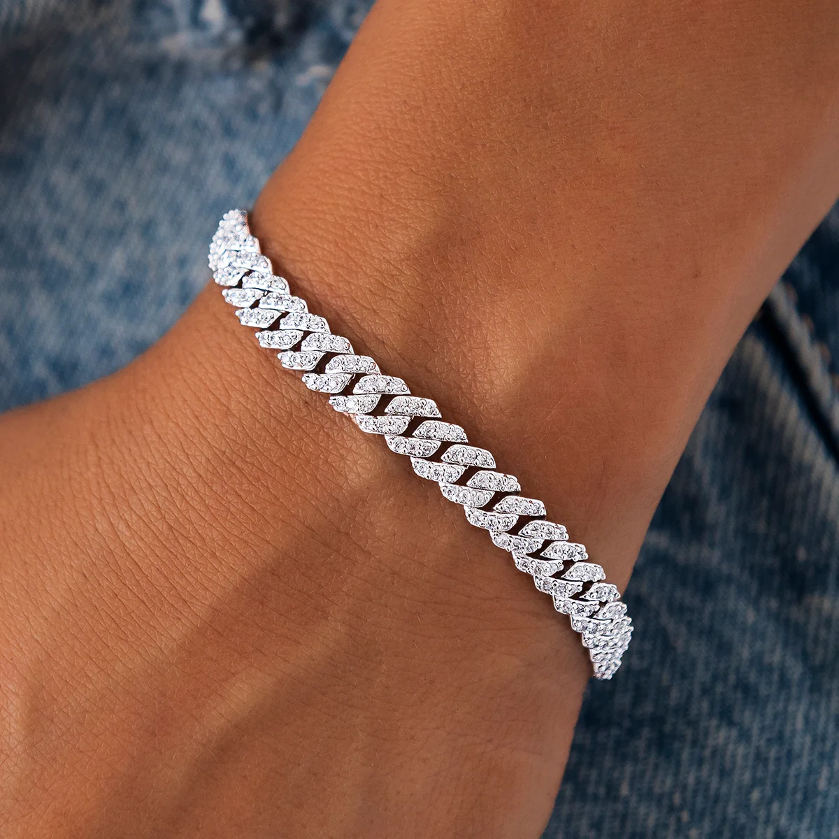 Micro Diamond Prong Cuban Bracelet in White Gold - 6mm