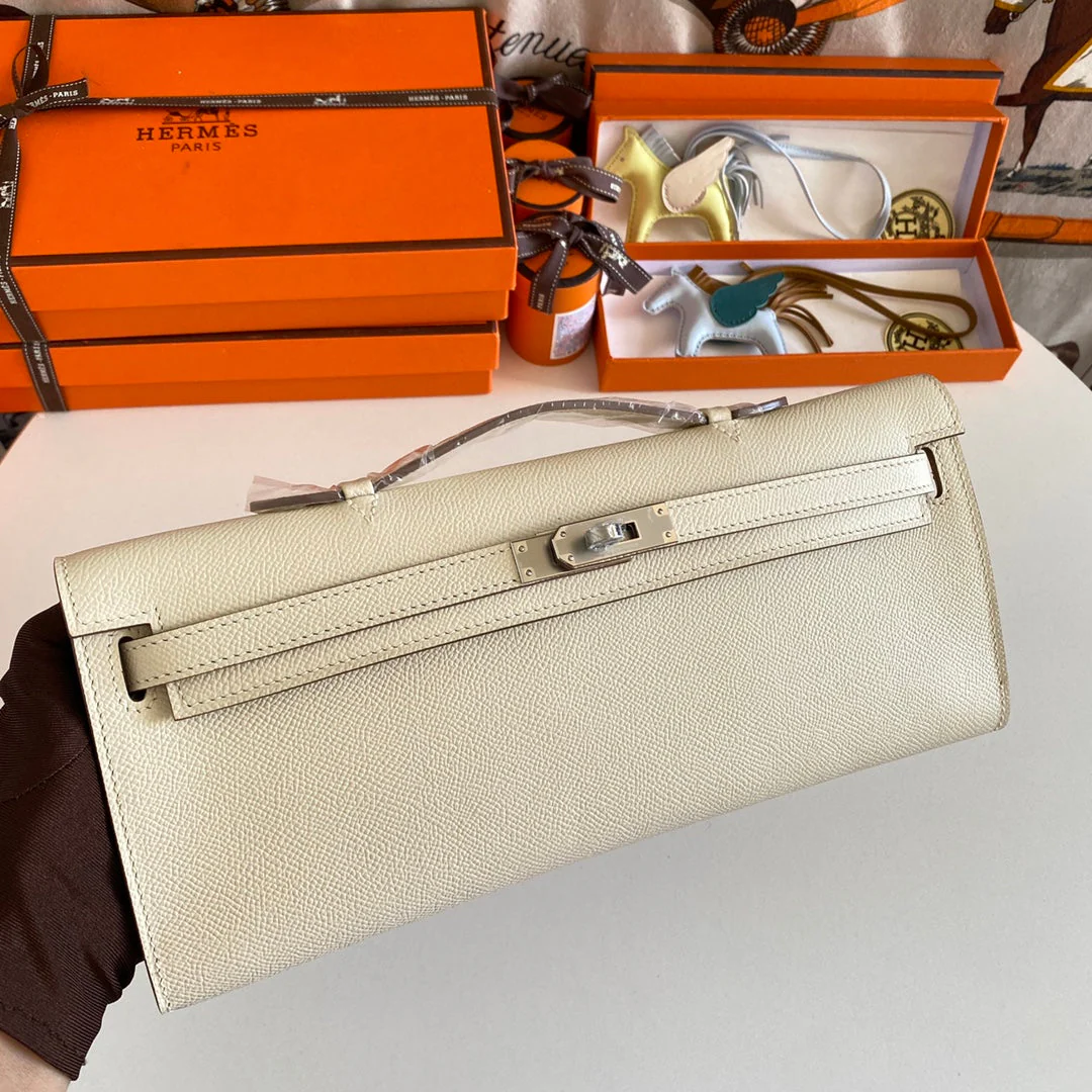 KELLY CUT 31 IN BEIGE CREAM CALFSKIN WITH SILVER HARDWARE