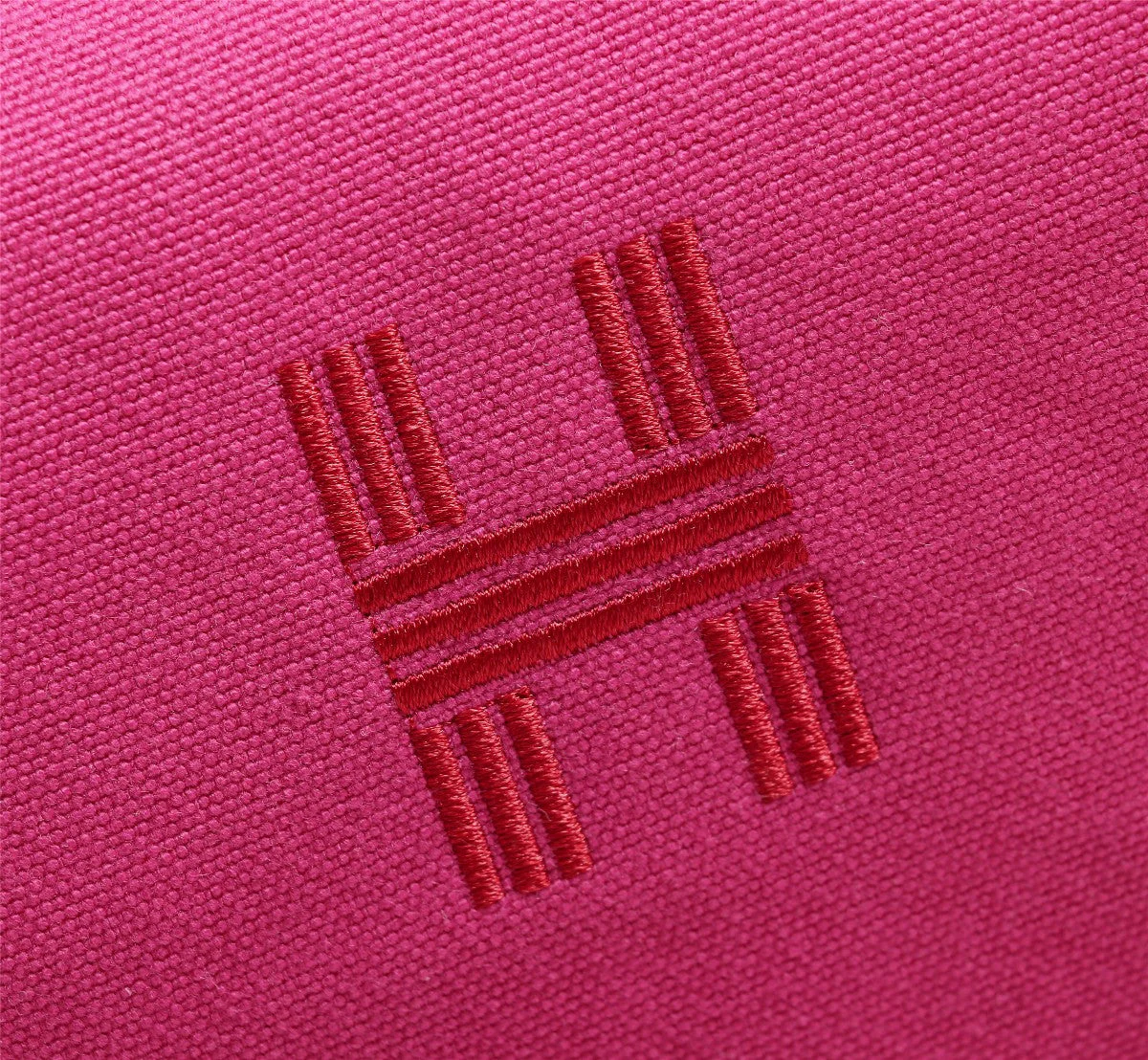 HM BRIDE-A-BRAC 21 DEEP PINK CANVAS