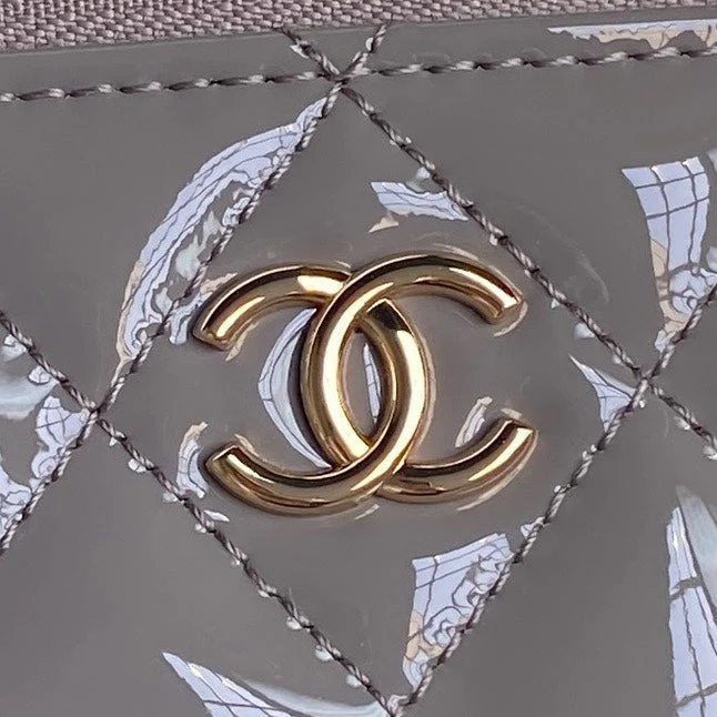 CHANEL 25S VANITY CASE 17 IN CHARCOAL GRAY PATENT CALFSKIN GOLD HARDWARE