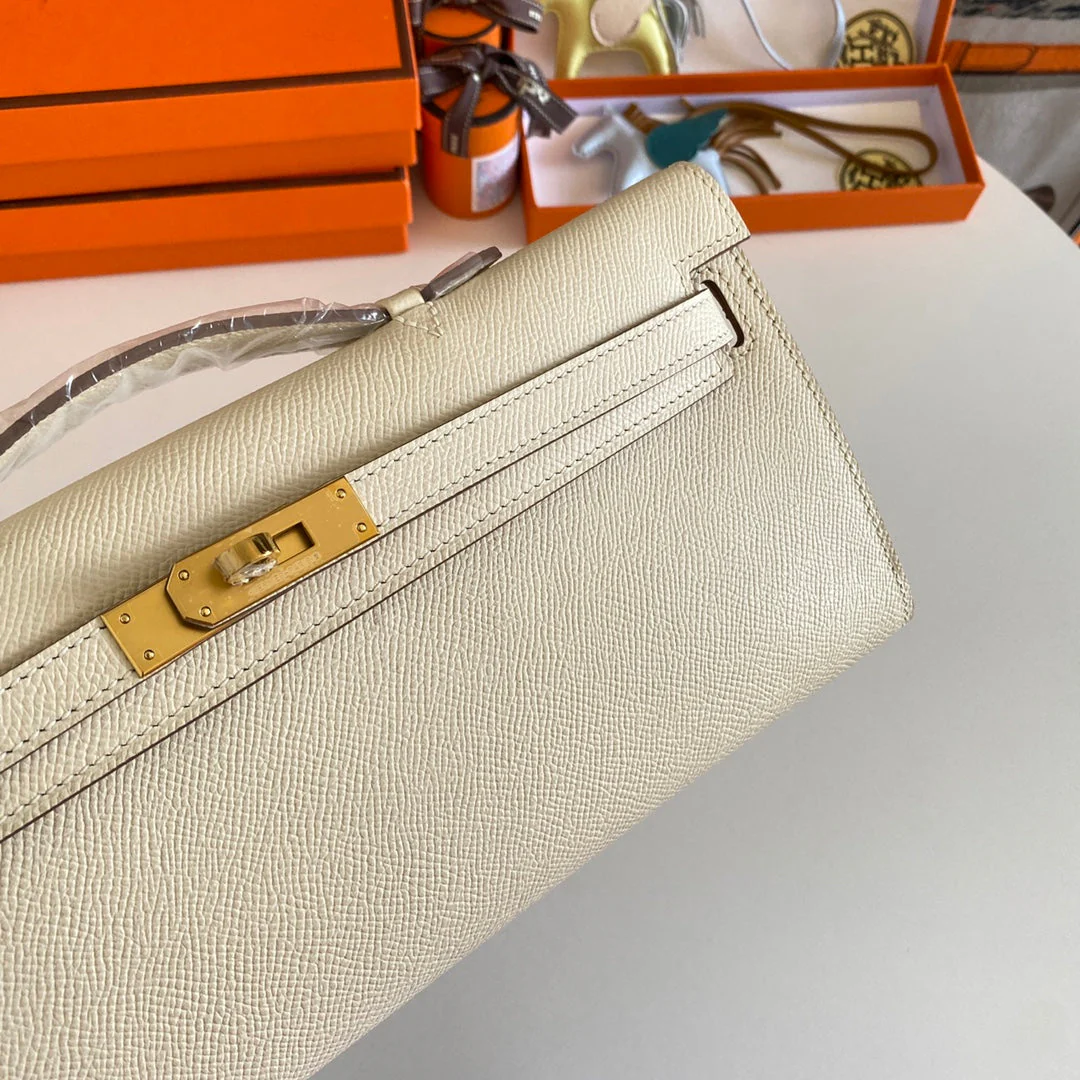 KELLY CUT 31 IN BEIGE CREAM CALFSKIN WITH GOLD HARDWARE