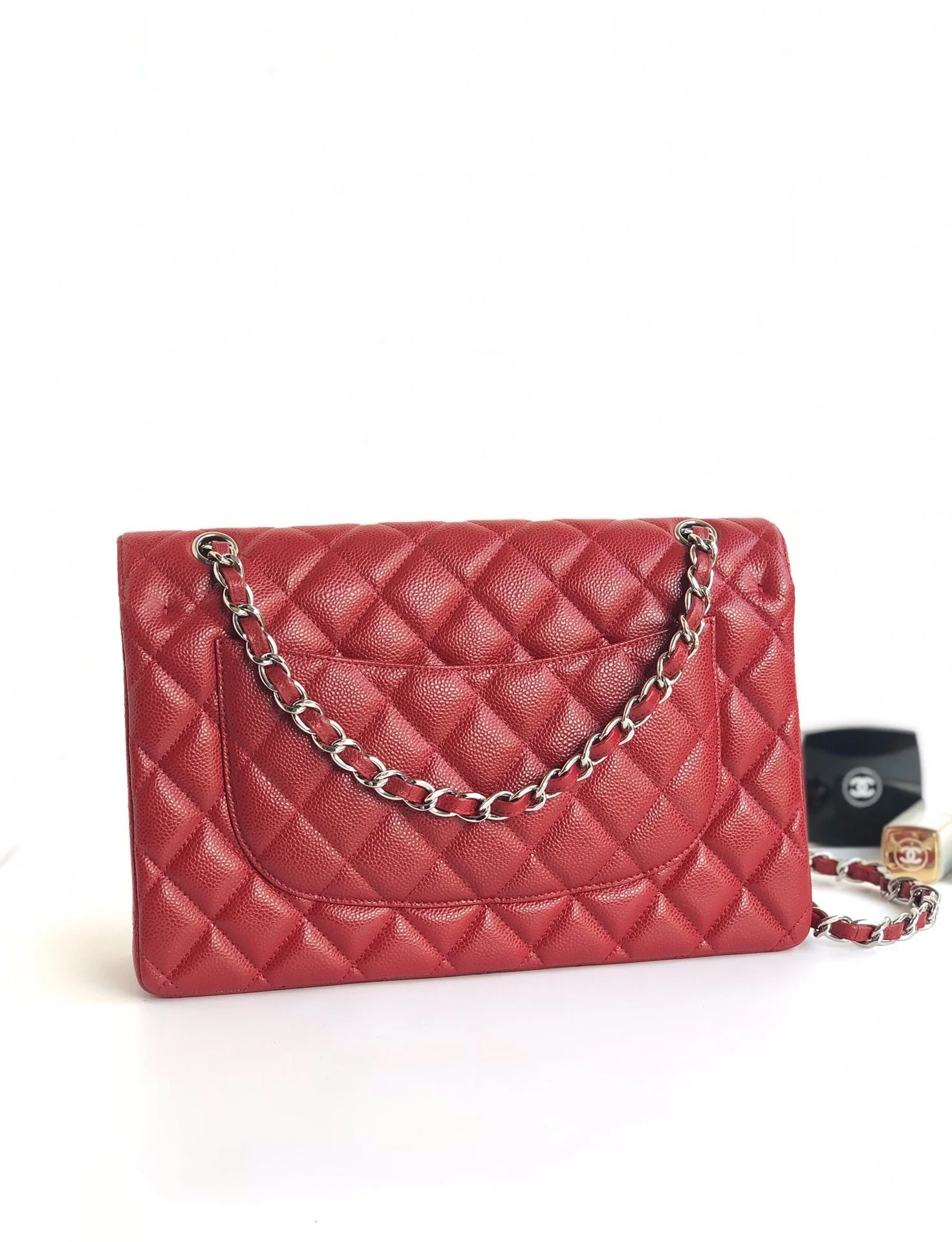 FLAP BAG JUMBO 30CM RED CAVIAR SILVER HARDWARE