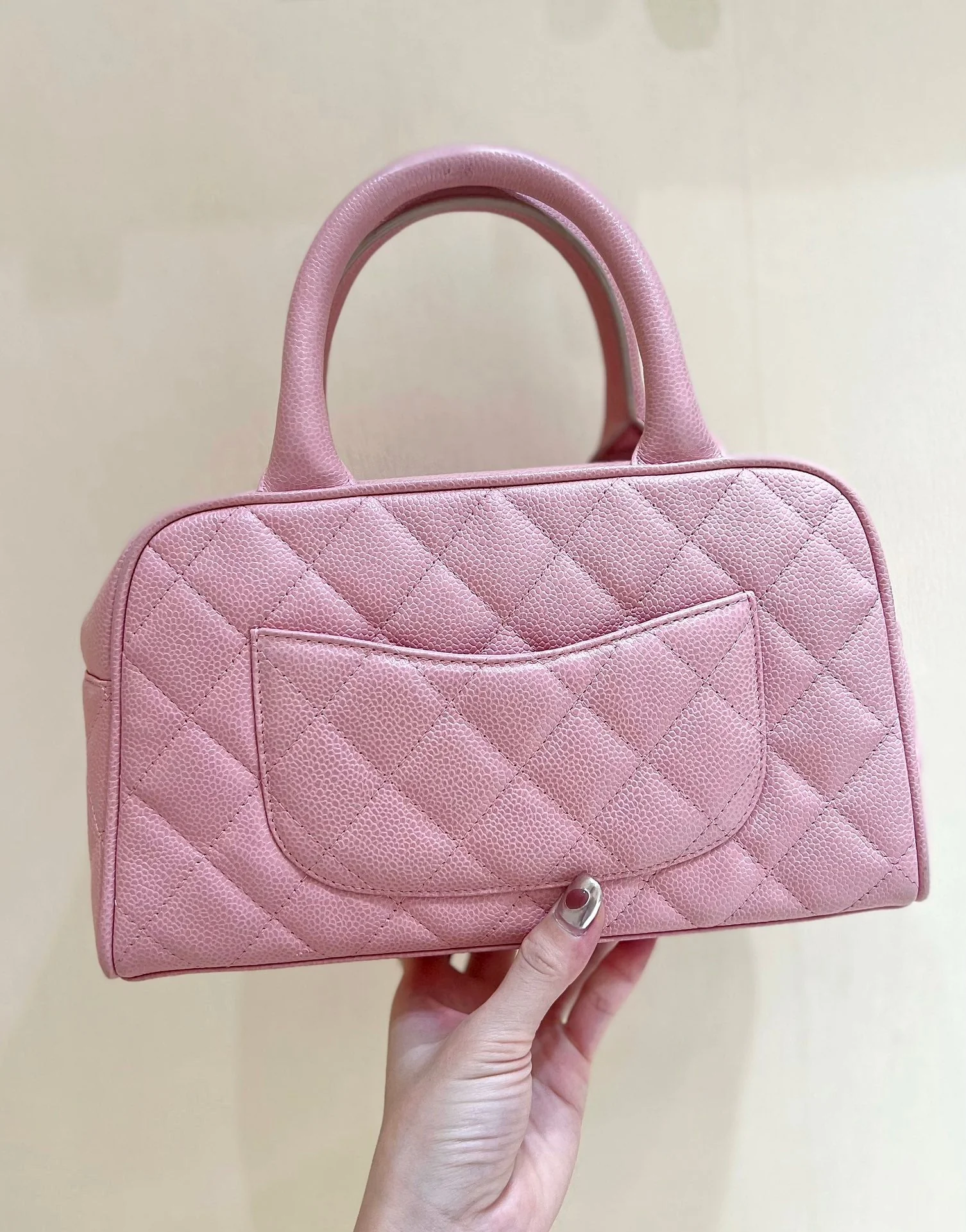 25S CHANEL QUILTED CAVIAR BOWLING BAG 27 IN PINK CALFSKIN