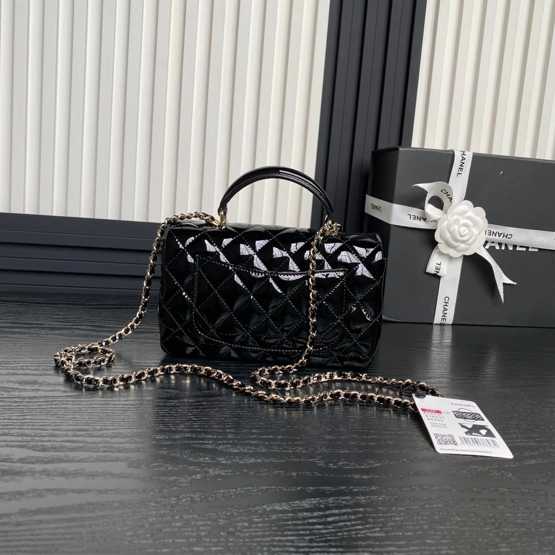 CHANEL 25S MINI FLAP BAG 20 IN BLACK PATENT CALFSKIN GOLD HARDWARE