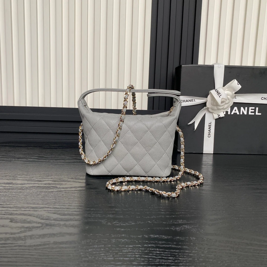 HOBO BAG 21 IN RHINO GRAY GRAINED CALFSKIN GOLD HARDWARE