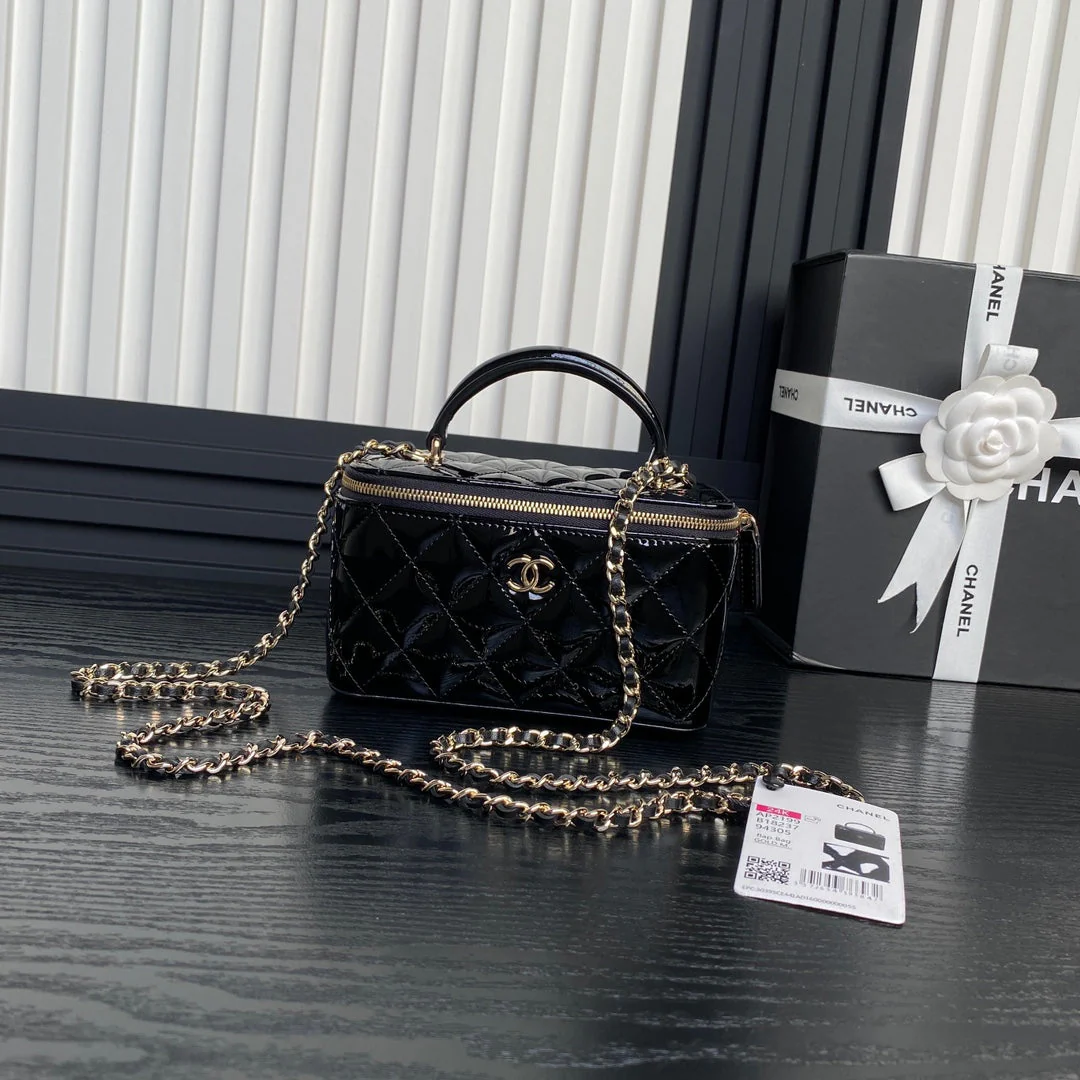 CHANEL 25S VANITY CASE 17 IN BLACK PATENT CALFSKIN GOLD HARDWARE
