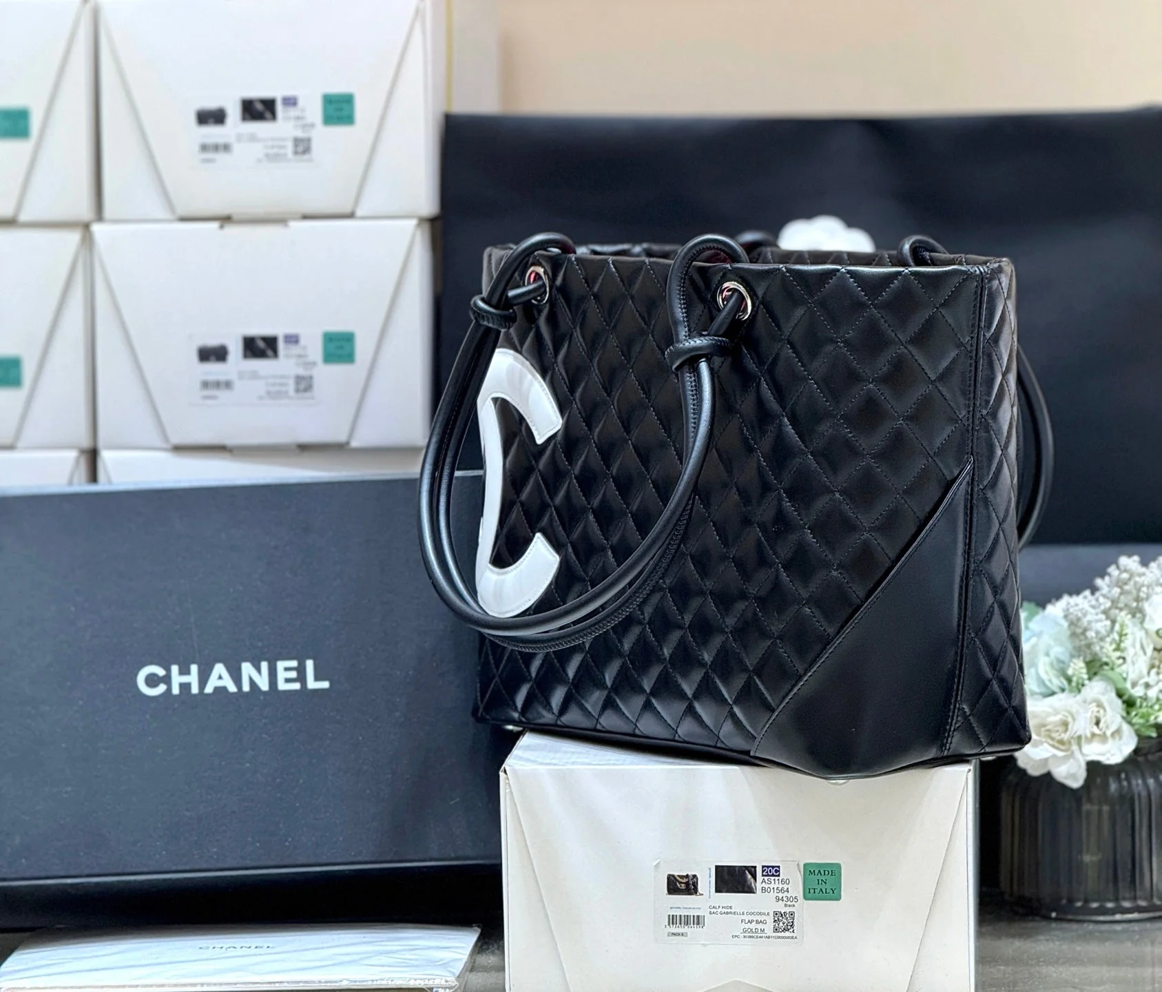 CHANEL 25S CAMBON LIGNE TOTE BAG 30 IN BLACK AND WHITE LAMBSKIN