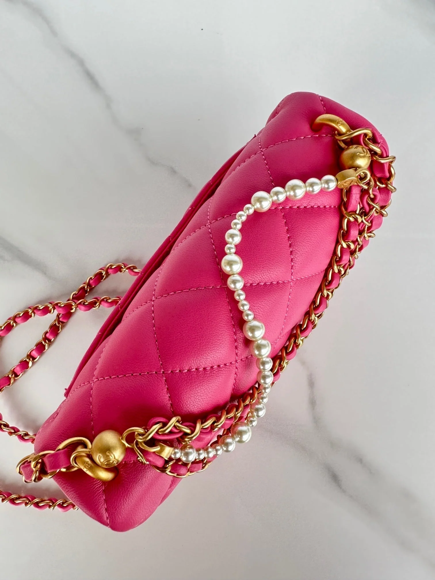 CC SMALL 20 FLAP BAG IN DEEP PINK CALFSKIN