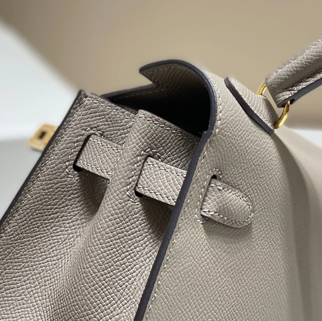 KELLY MINI 20 BAG IN LIGHT BROWN CALFSKIN WITH GOLD HARDWARE