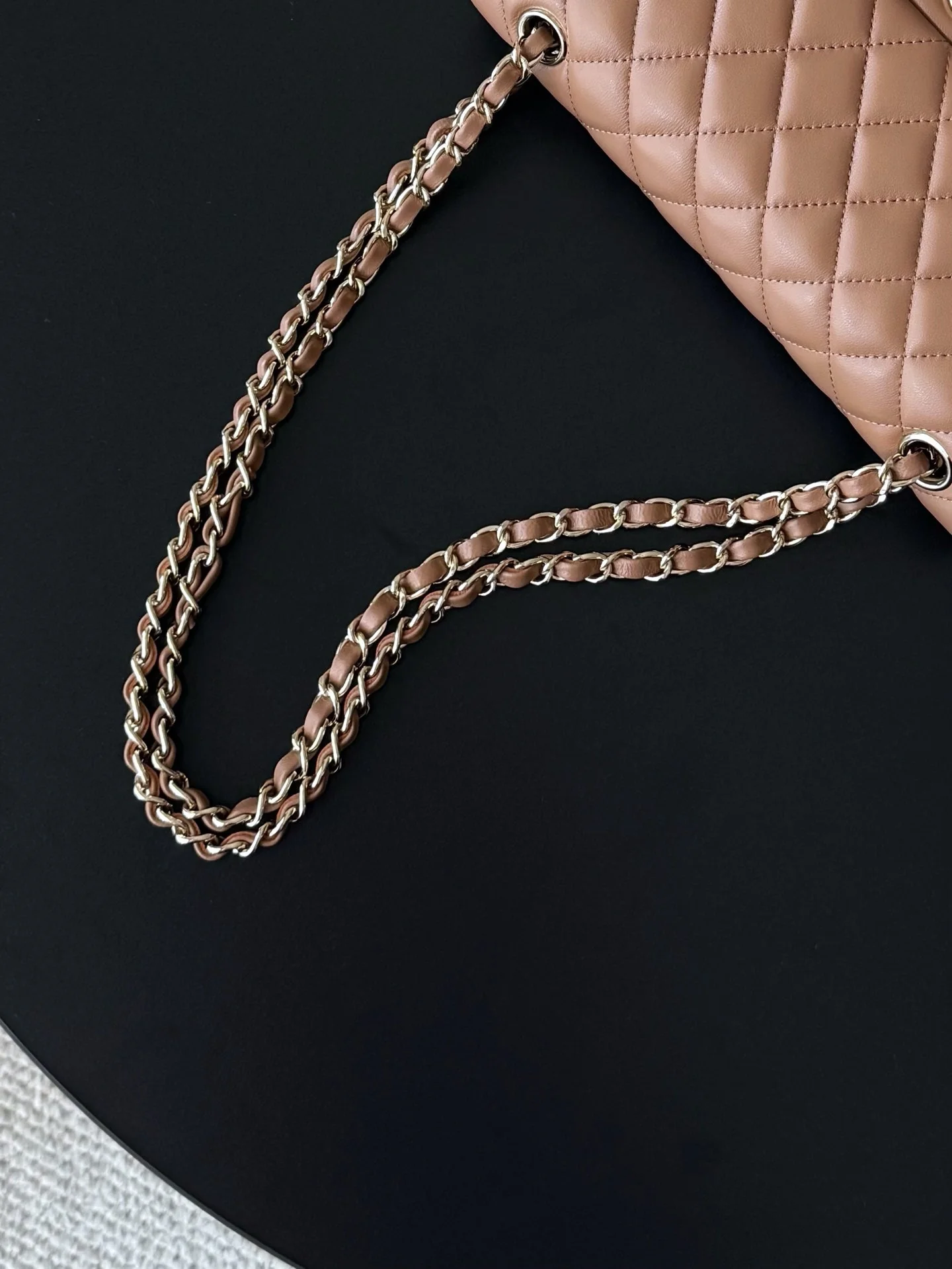 CHANEL 25S CLASSIC FLAP BAG 25 CM IN LIGHT BROWN LAMBSKIN WITH GOLD HARDWARE