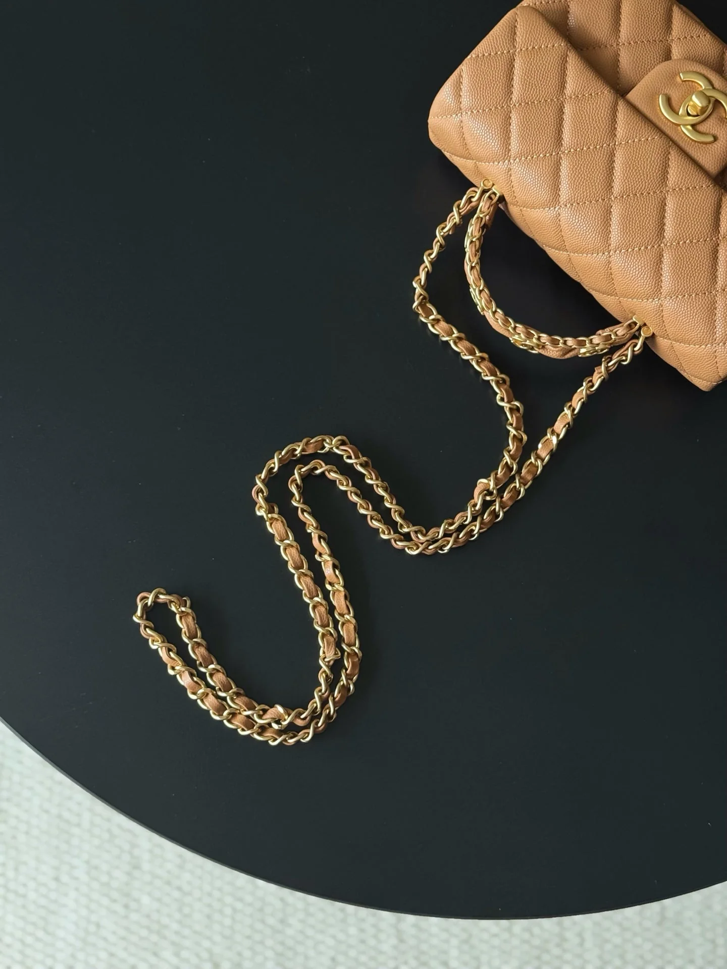 CHANEL 25S FLAP BAG 20 CM IN LIGHT BROWN CAVIAR LEATHER WITH GOLD HARDWARE