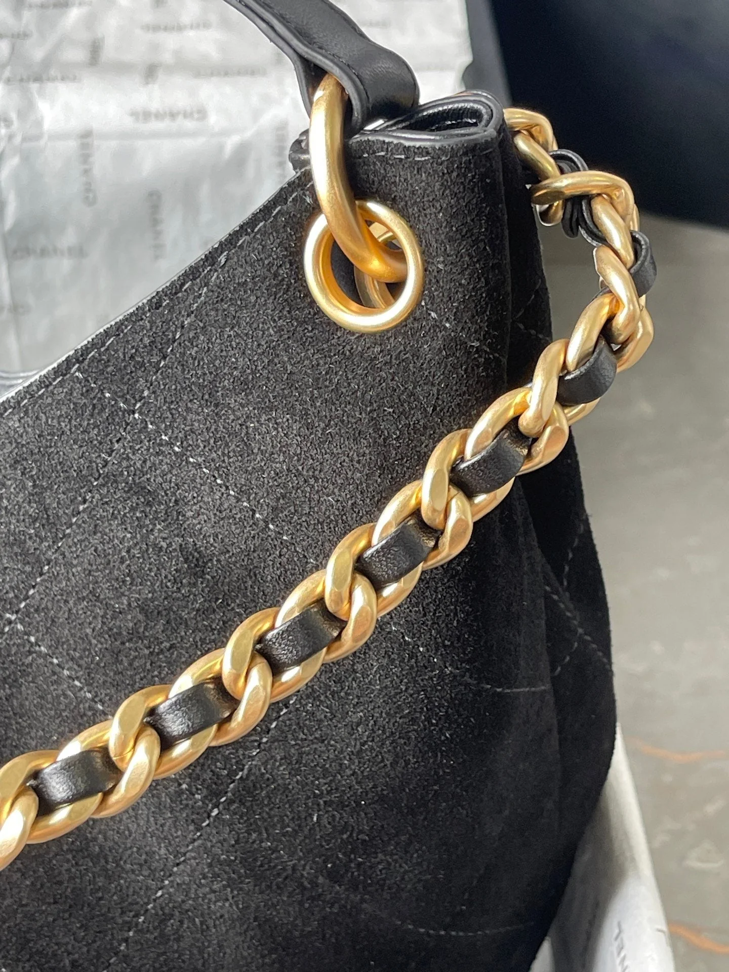 CHANEL 25S HOBO BAG 33 IN BLACK SUEDE GOLD HARDWARE