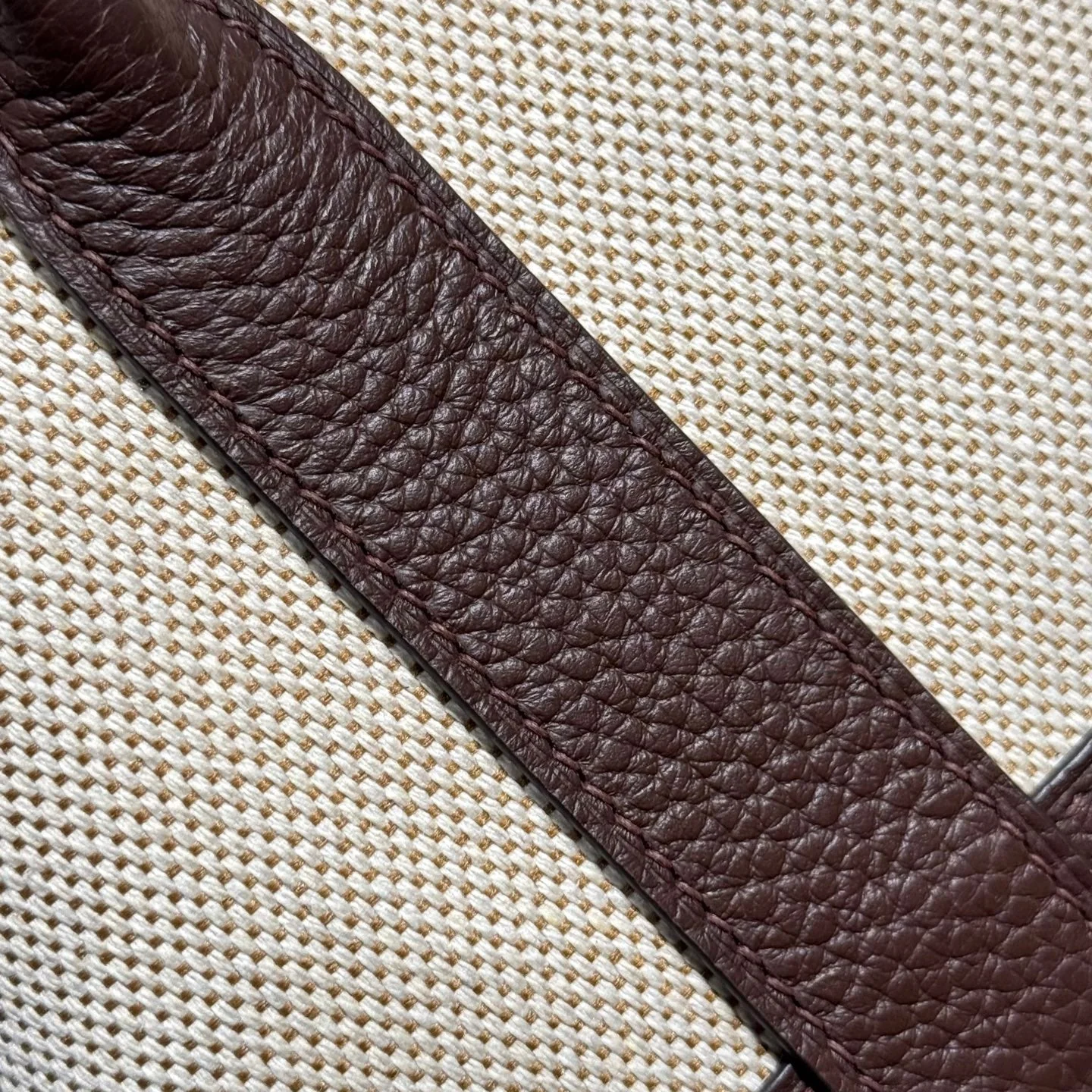 GARDEN PARTY 23CM IN BEIGE TOILETS COTTON CANVAS AND DARK BROWN CALFSKIN