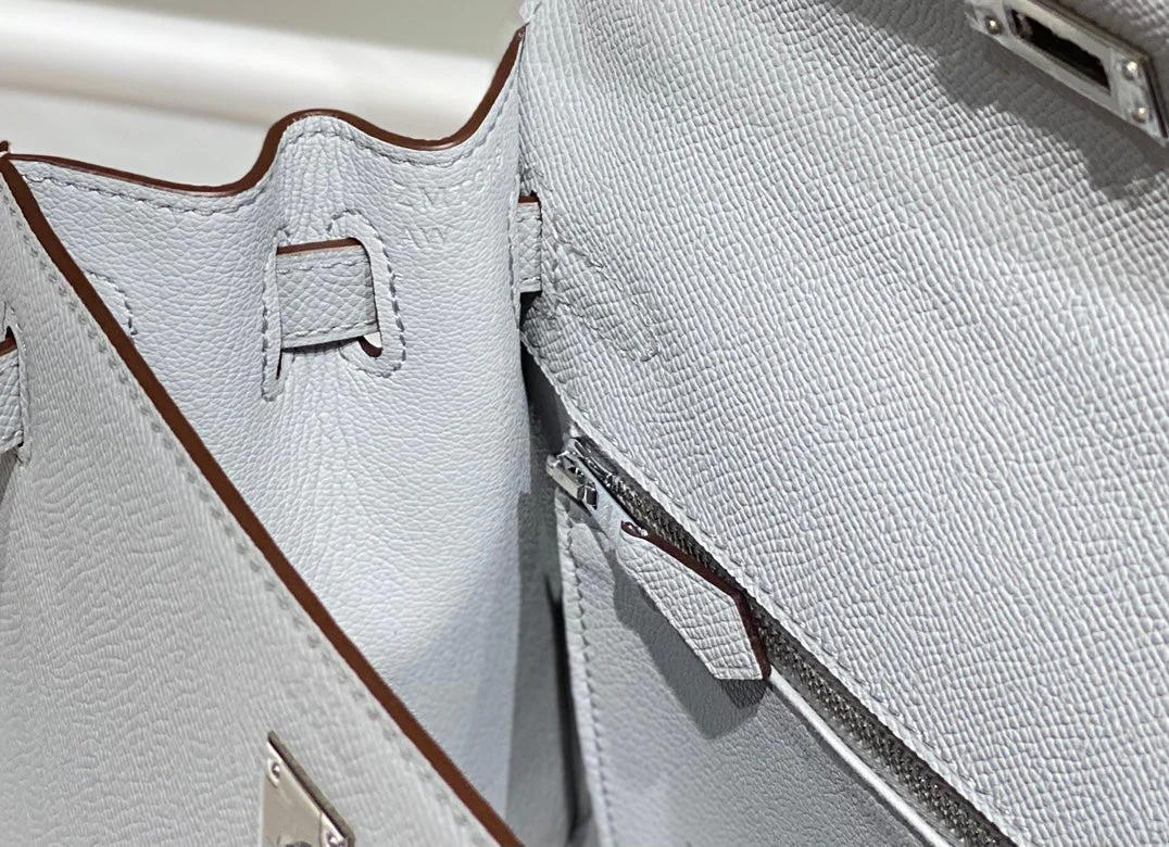 KELLY 28CM IN GRIS PERLE EPSOM CALFSKIN PALLADIUM HARDWARE