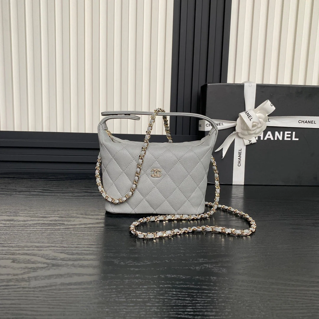 HOBO BAG 21 IN RHINO GRAY GRAINED CALFSKIN GOLD HARDWARE