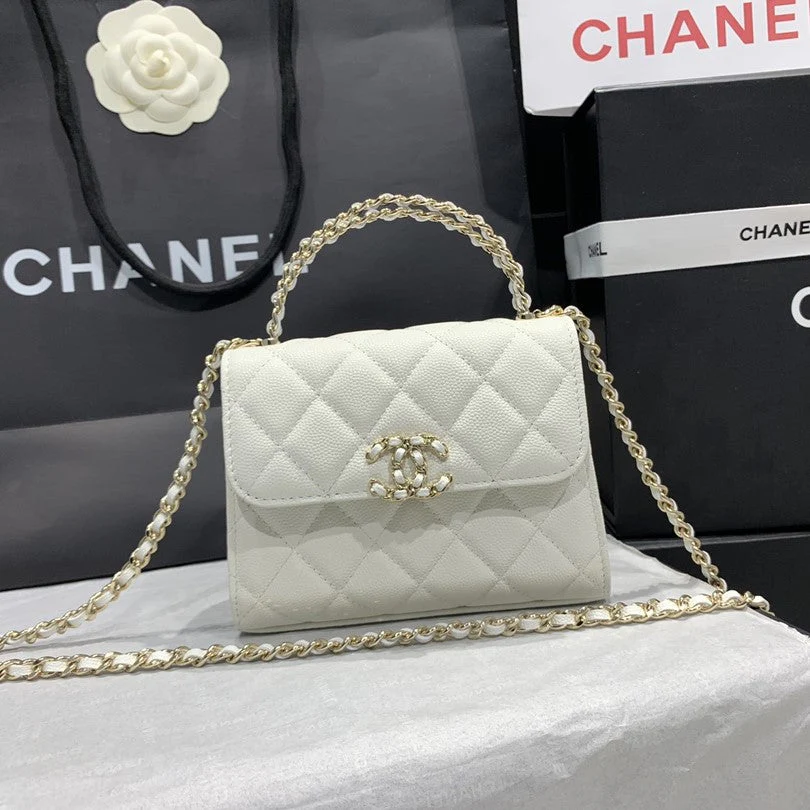 23P Flap Bag 15cm White Caviar Gold Hardware