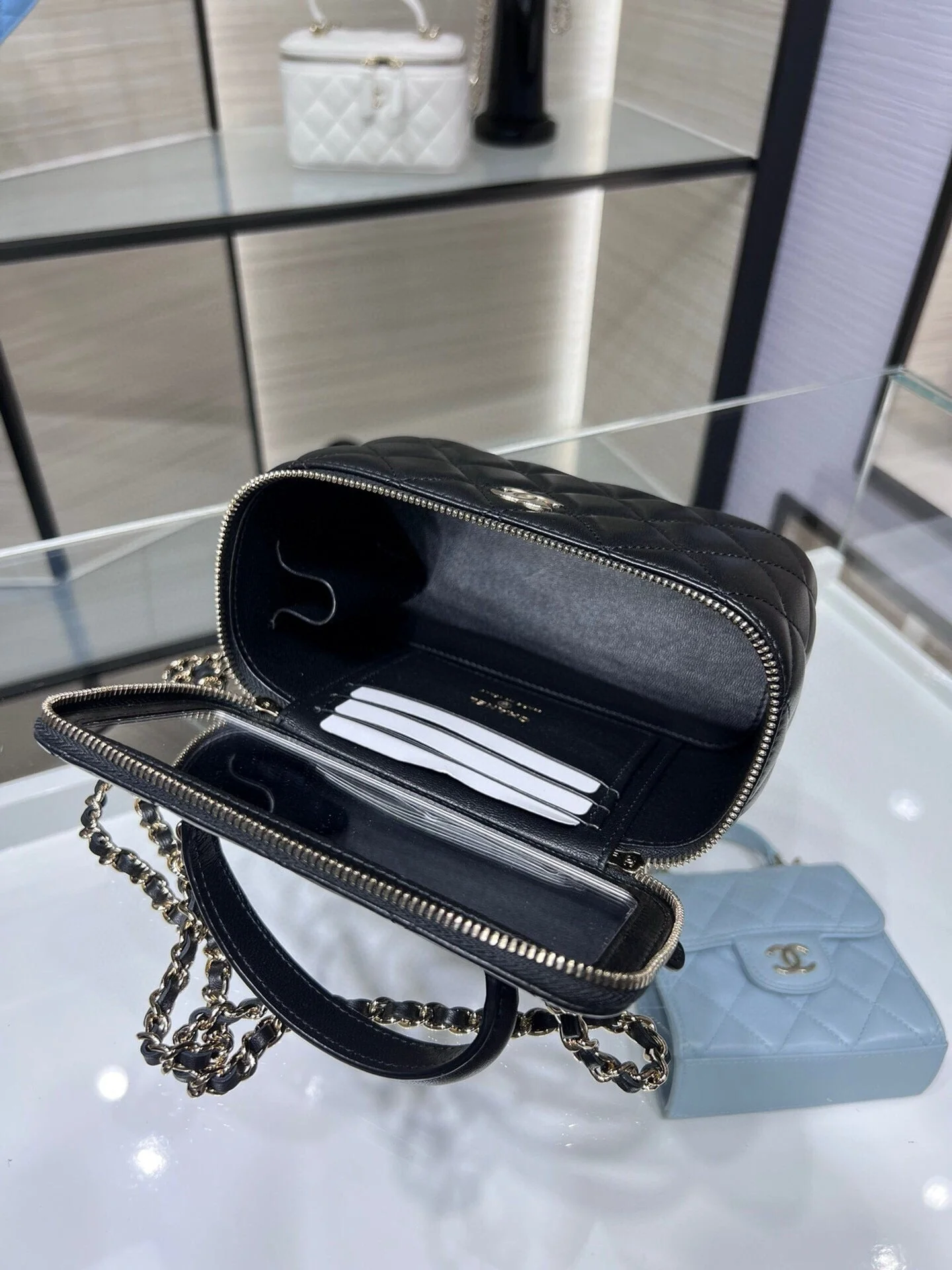 VANITY 17 TOP HANDLE IN BLACK QUILTED LAMBSKIN GOLD HARDWARE