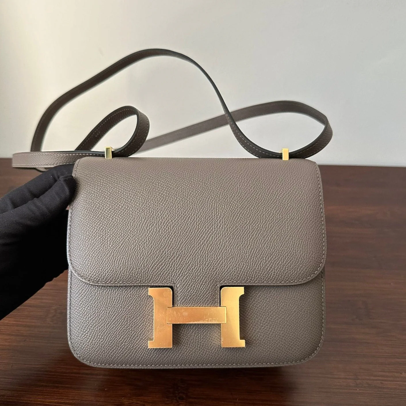 CONSTANCE 18 ETOUPE EPSOM GOLD HARDWARE