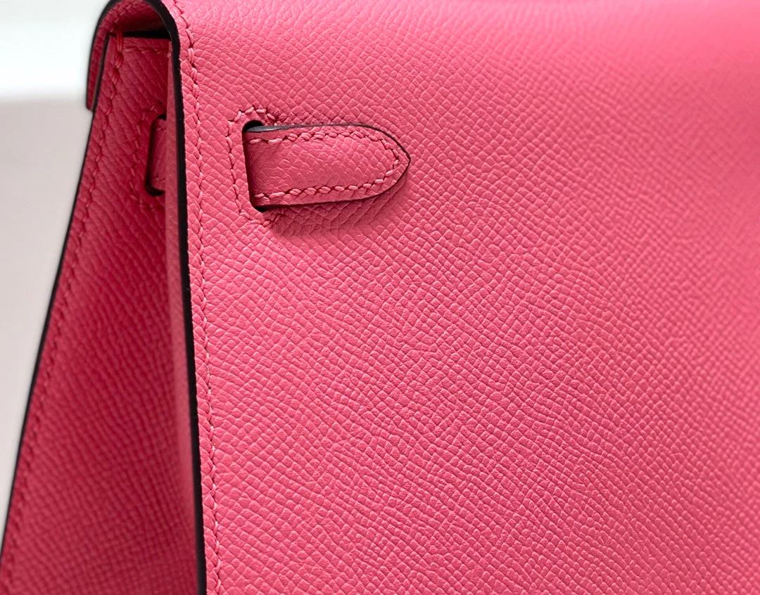 KELLY MINI 20 BAG IN WATERMELON PINK CALFSKIN WITH GOLD HARDWARE
