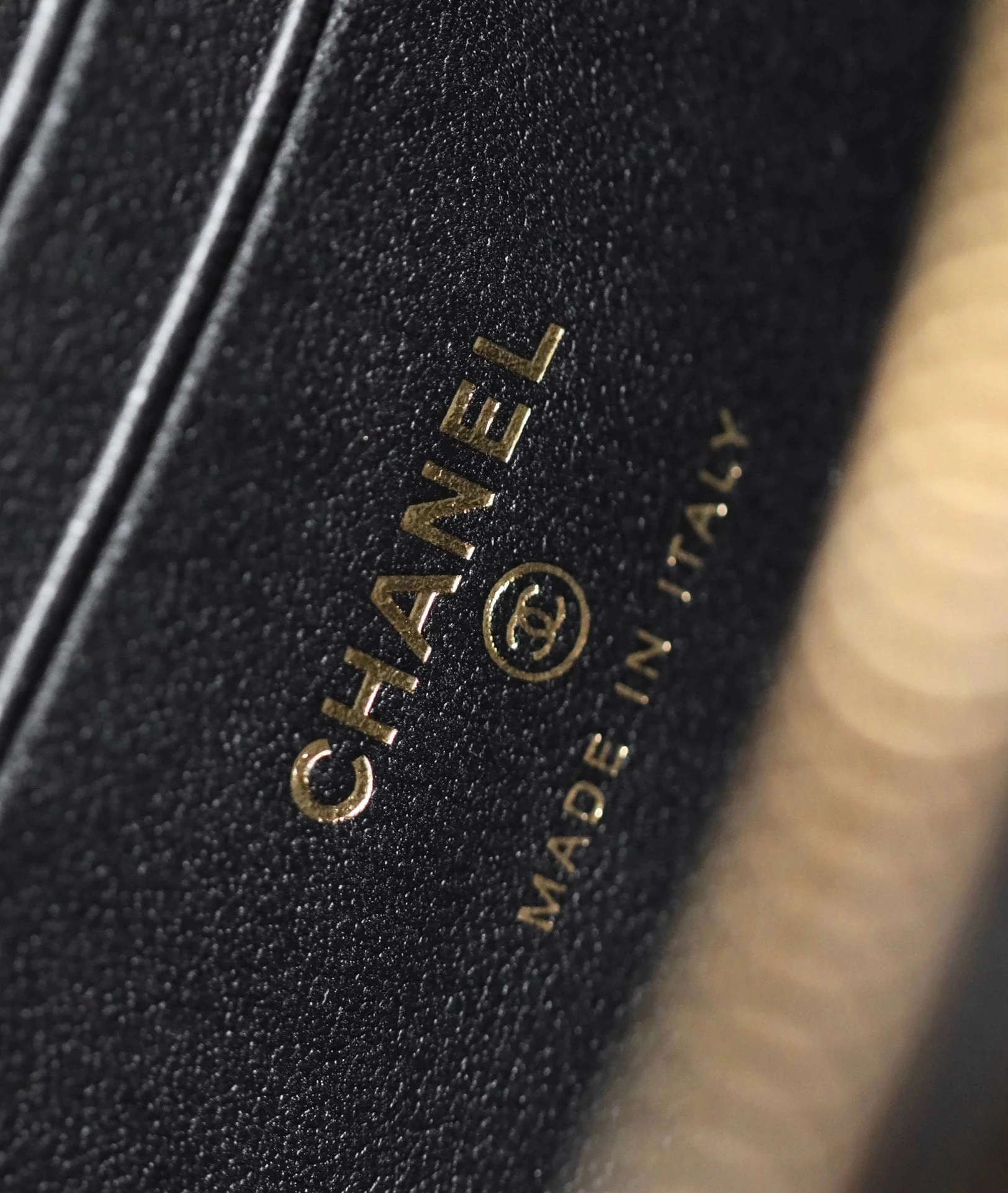 CHANEL 25S VANITY BAG 17 CM IN BLACK LAMBSKIN WITH PEARL STRAP