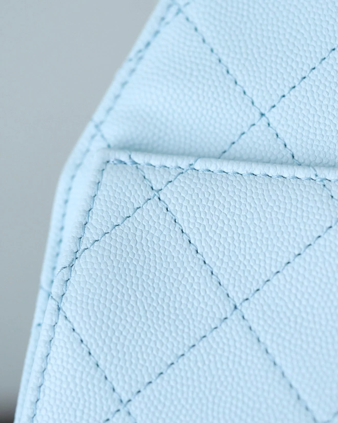 CHANEL 25S HOBO BAG 30 CM IN PASTEL BLUE LAMBSKIN WITH GOLD HARDWARE