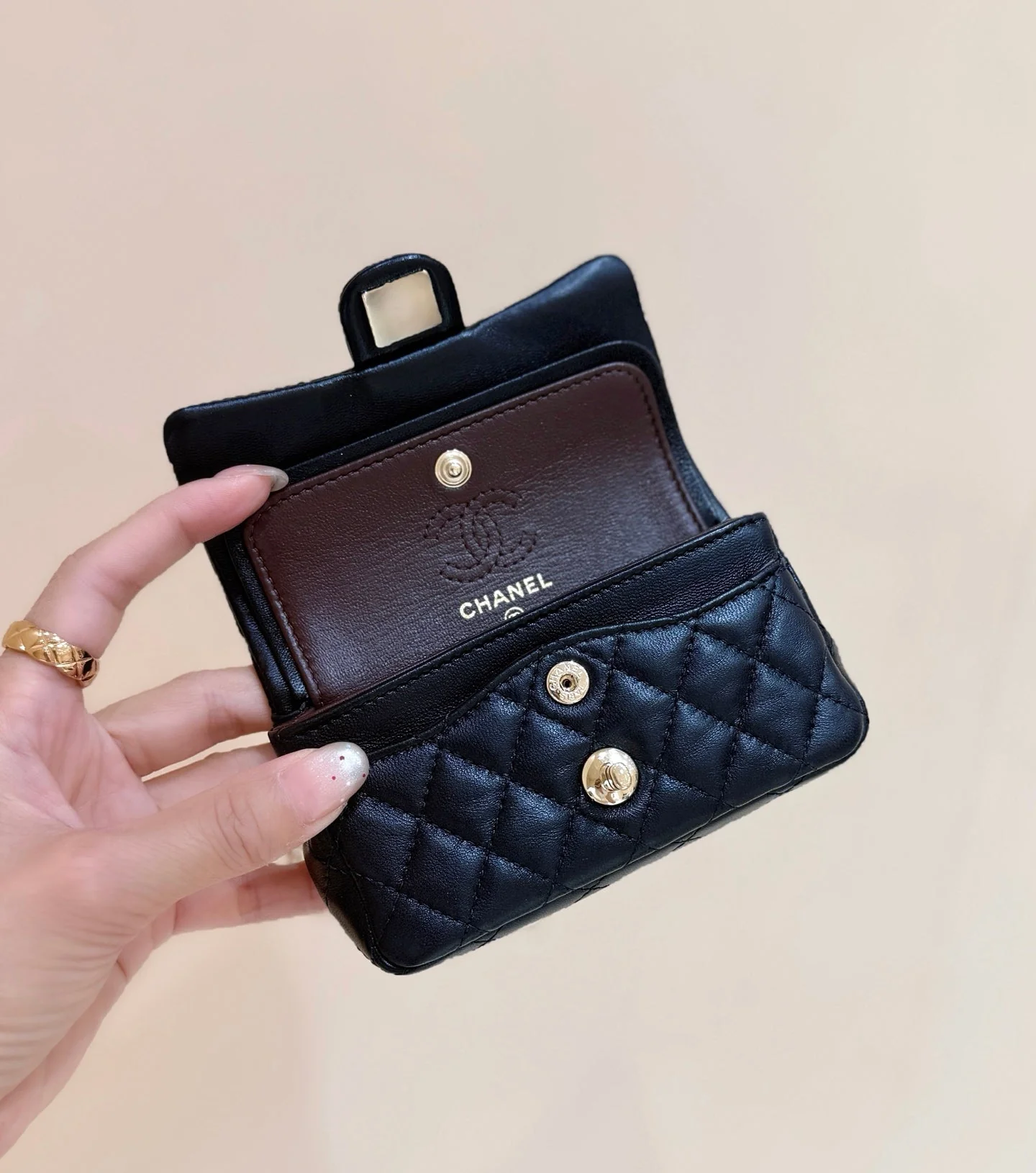 25S CHANEL MINI CF BAG 12 IN BLACK LAMBSKIN HEART MODEL