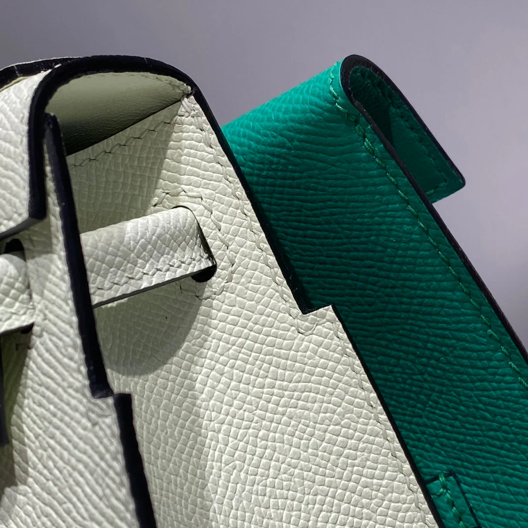 KELLY DOLL 18 IN LIGHT GREEN CALFSKIN