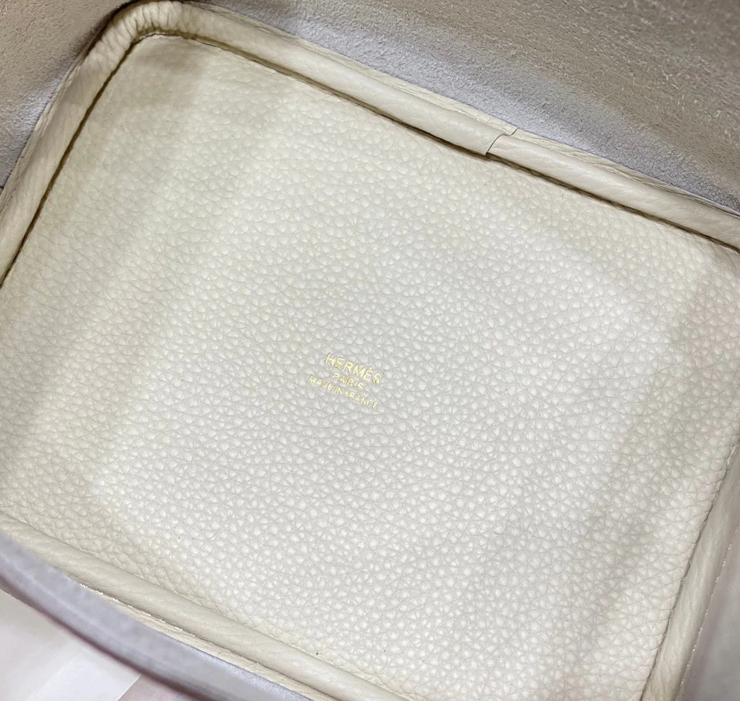 picotin lock 18 white-pearl togo ghw