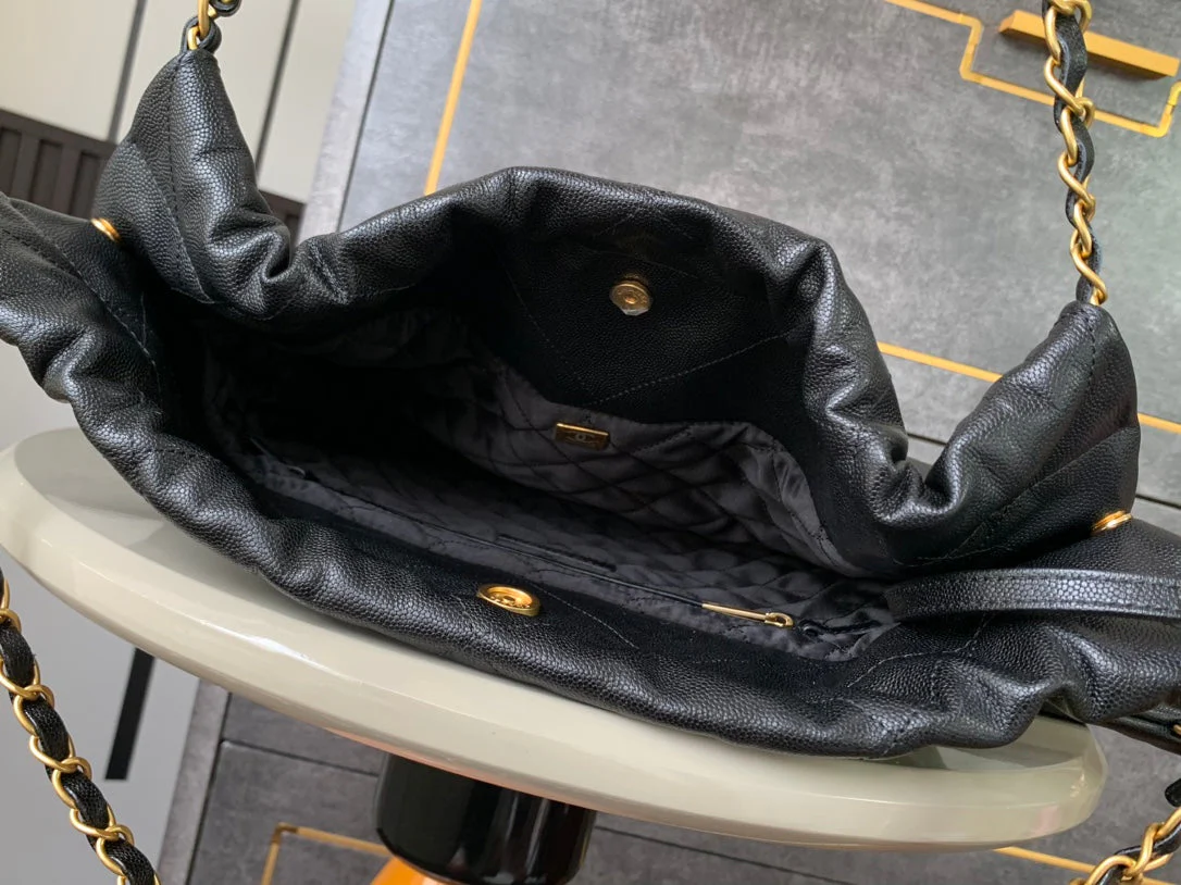 CHANEL BAG 25S 42 CM IN BLACK LAMBSKIN WITH GOLD HARDWARE