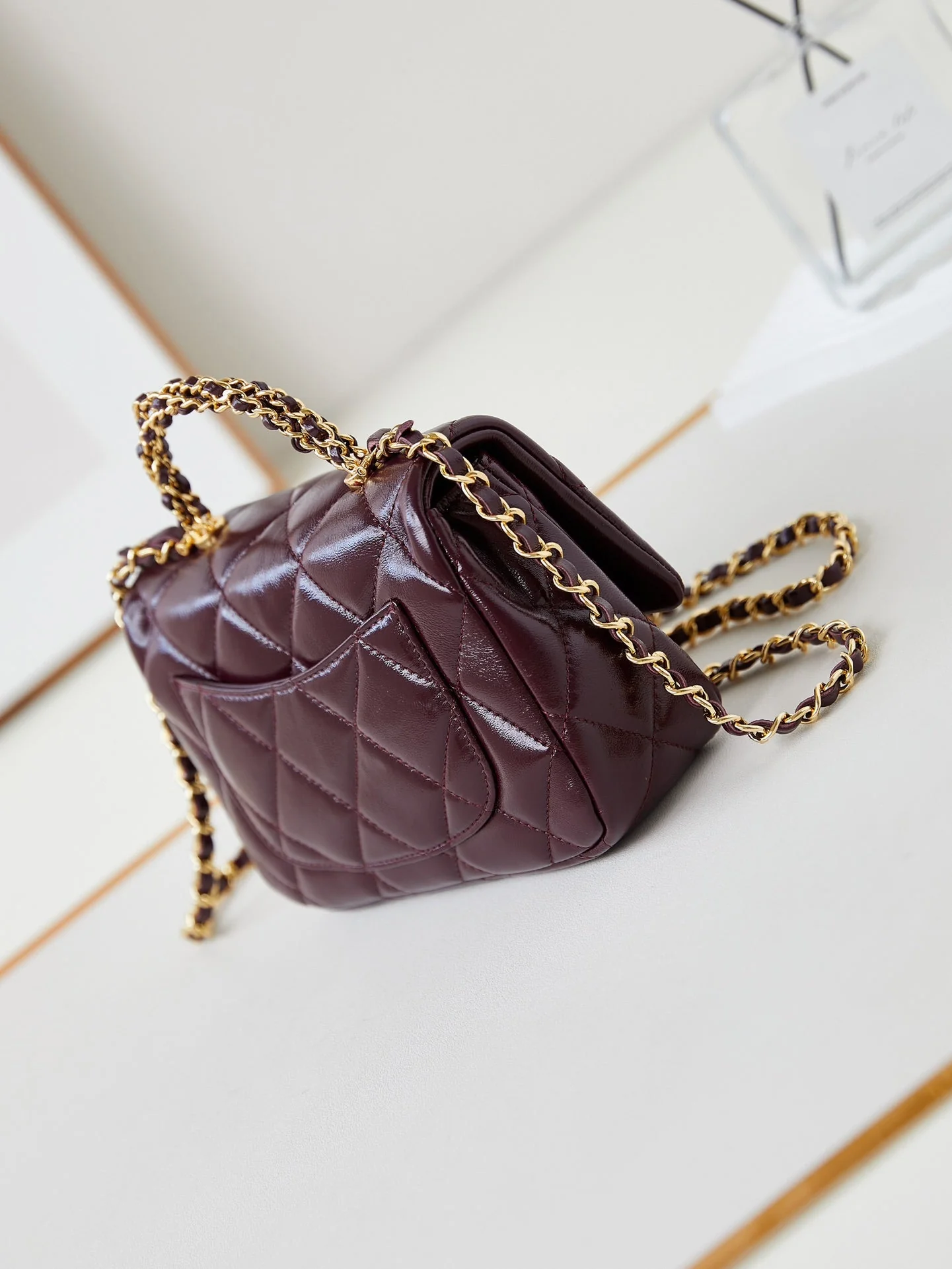 FLAP BAG WITH TOP HANDLE 18 IN WINE RED OIL-WAX LAMBSKIN GOLD HARDWARE